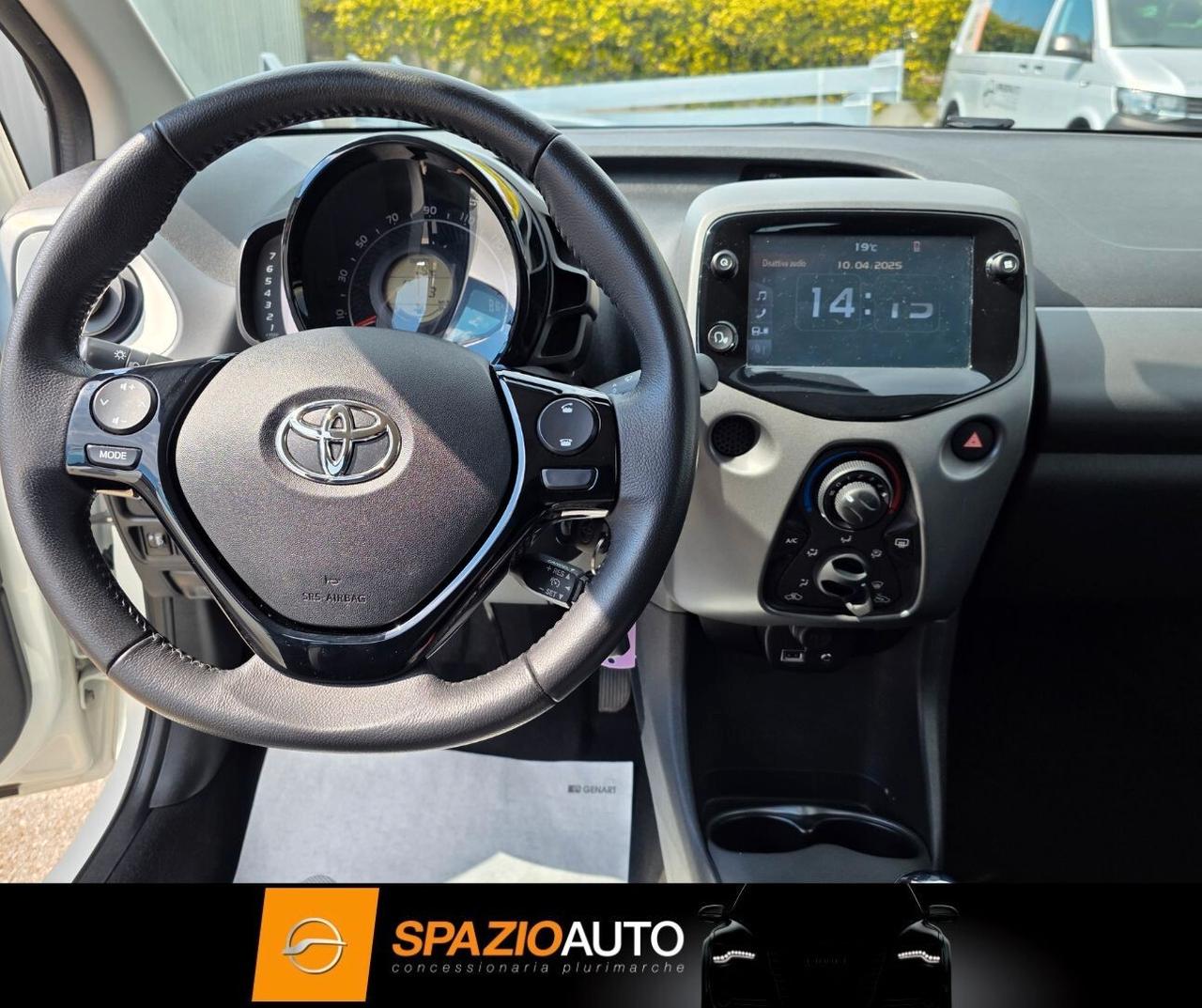 Toyota Aygo Connect 1.0 VVT-i 72 CV *CONFORT*