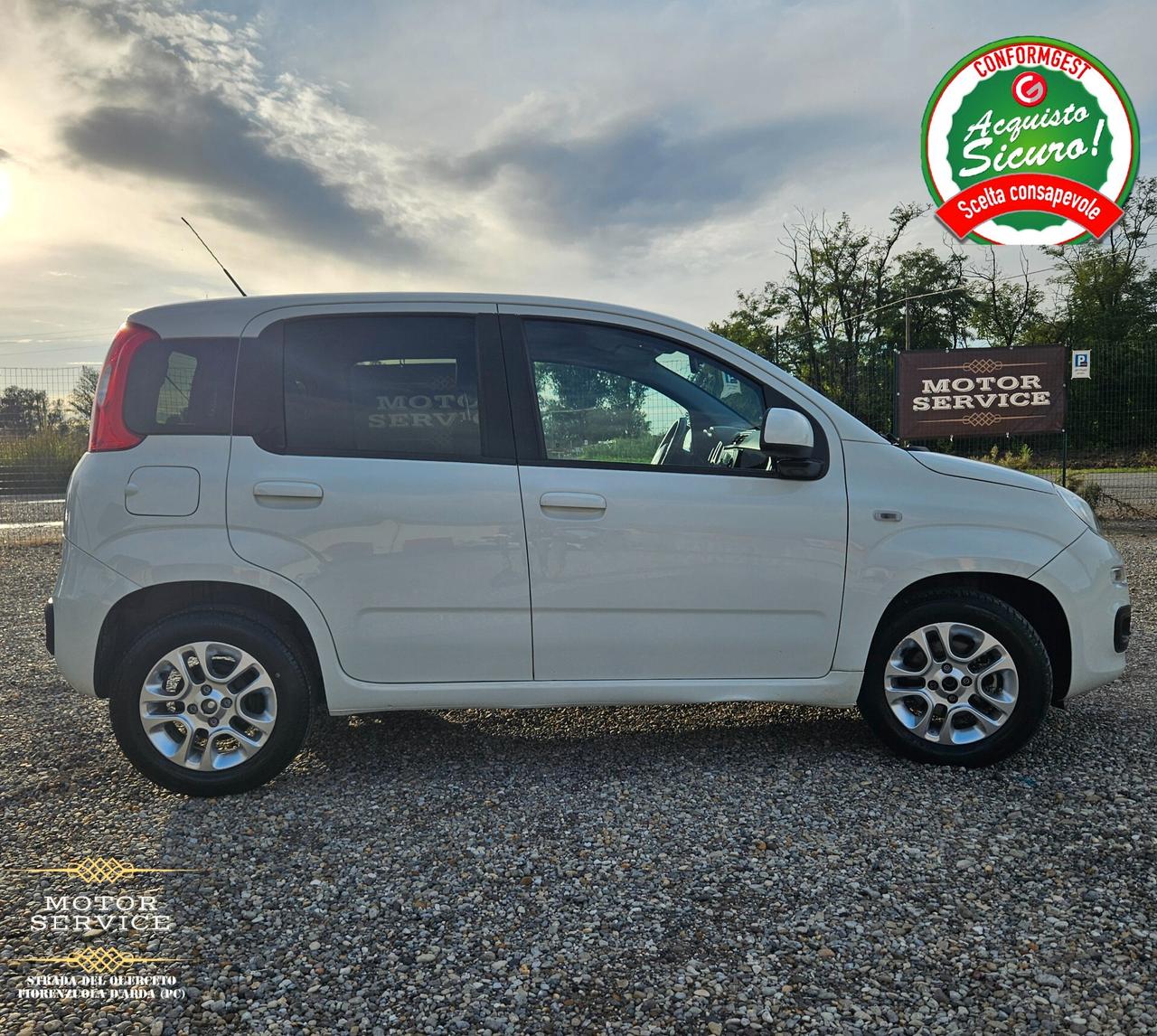 Fiat Panda 1.2 Lounge NEOPATENTATI DA 100€ MESE