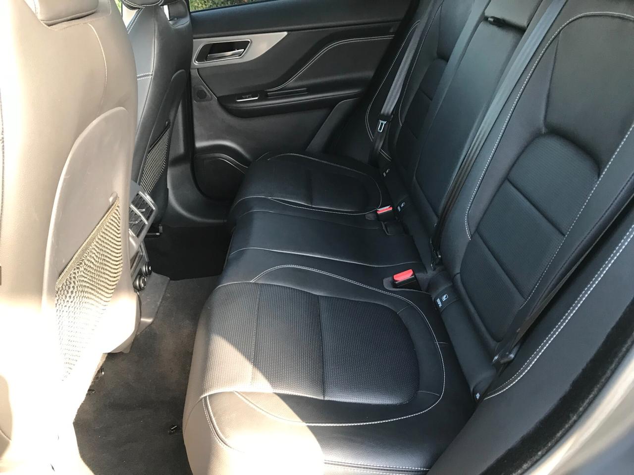Jaguar F-Pace 2.0 D 240 CV AWD aut. Prestige