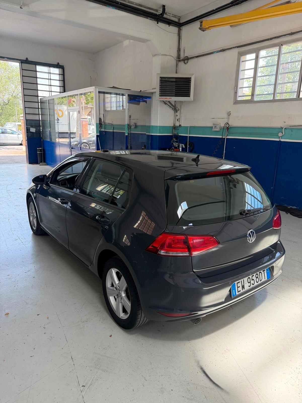 Volkswagen Golf 1.6 TDI 5p. Highline BlueMotion Technology