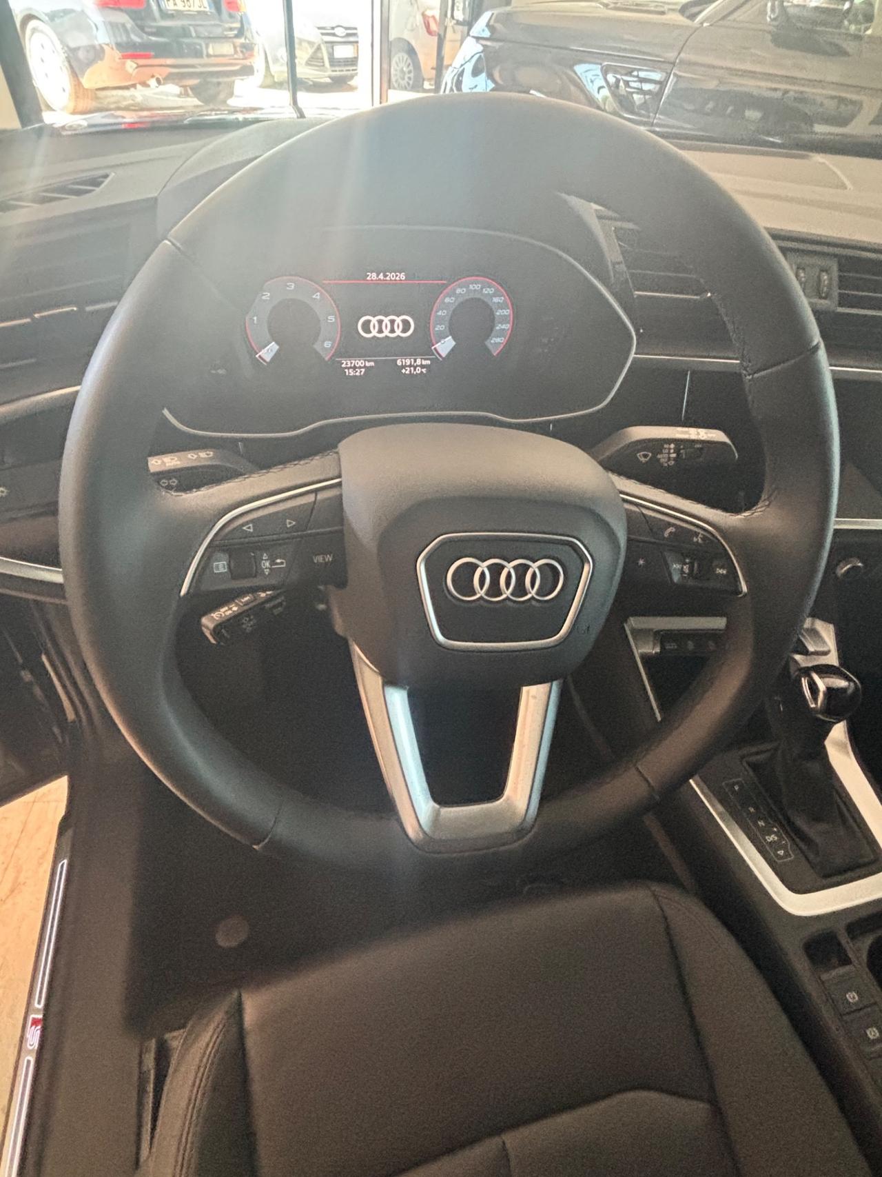 Audi Q3 SPB TDI 110 kW S tronic Line edition