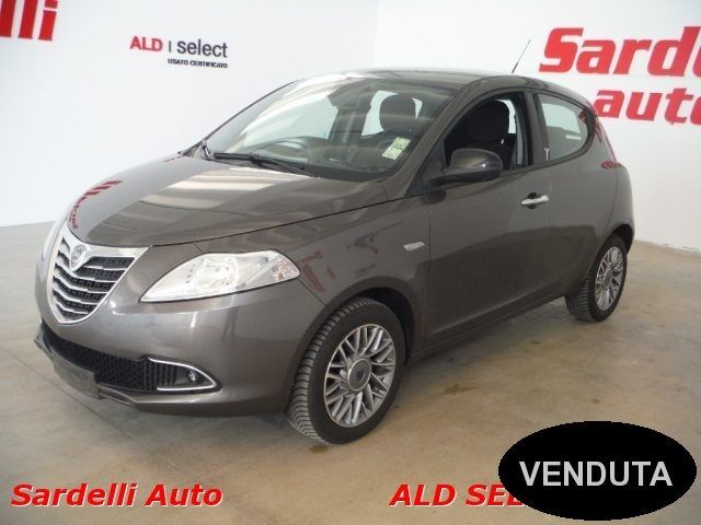 LANCIA Ypsilon 1.2 69 CV 5 porte S&S Gold.