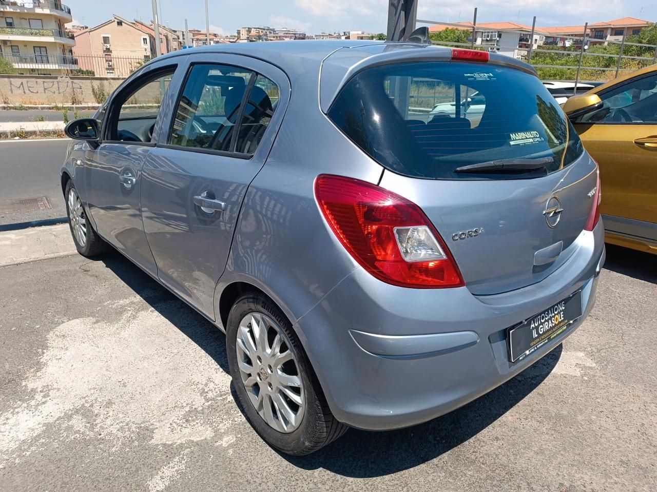 Opel Corsa 1.3 CDTI 75CV ecoFLEX 5 porte Cosmo