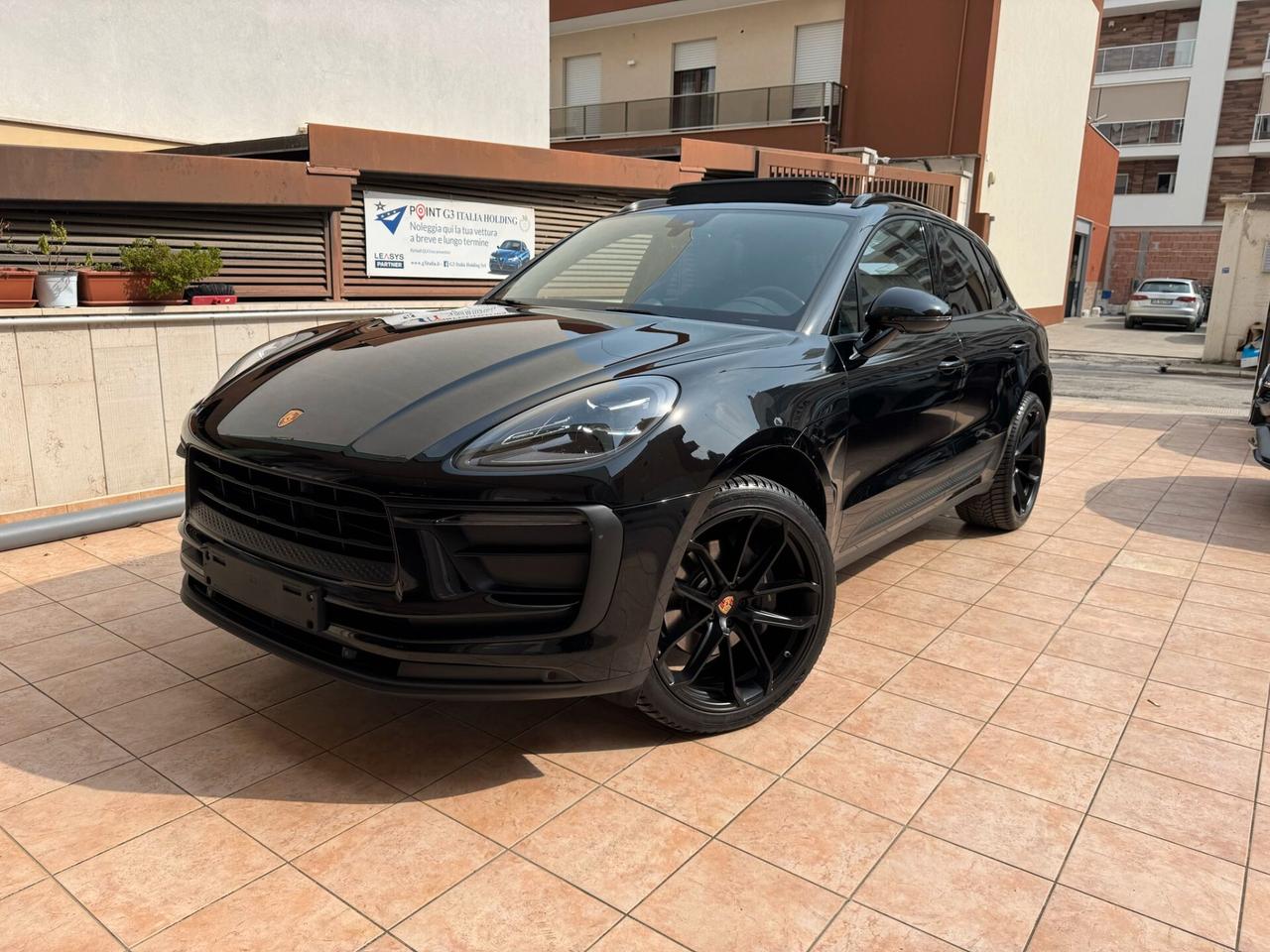 Porsche Macan 2.0 265CV TETTO LED