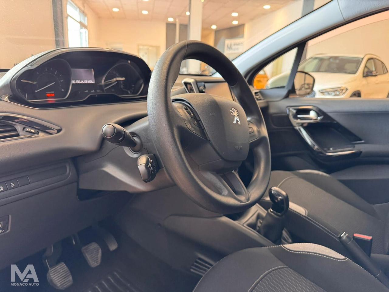 Peugeot 208 1.4 HDi 68 cv Active 2015