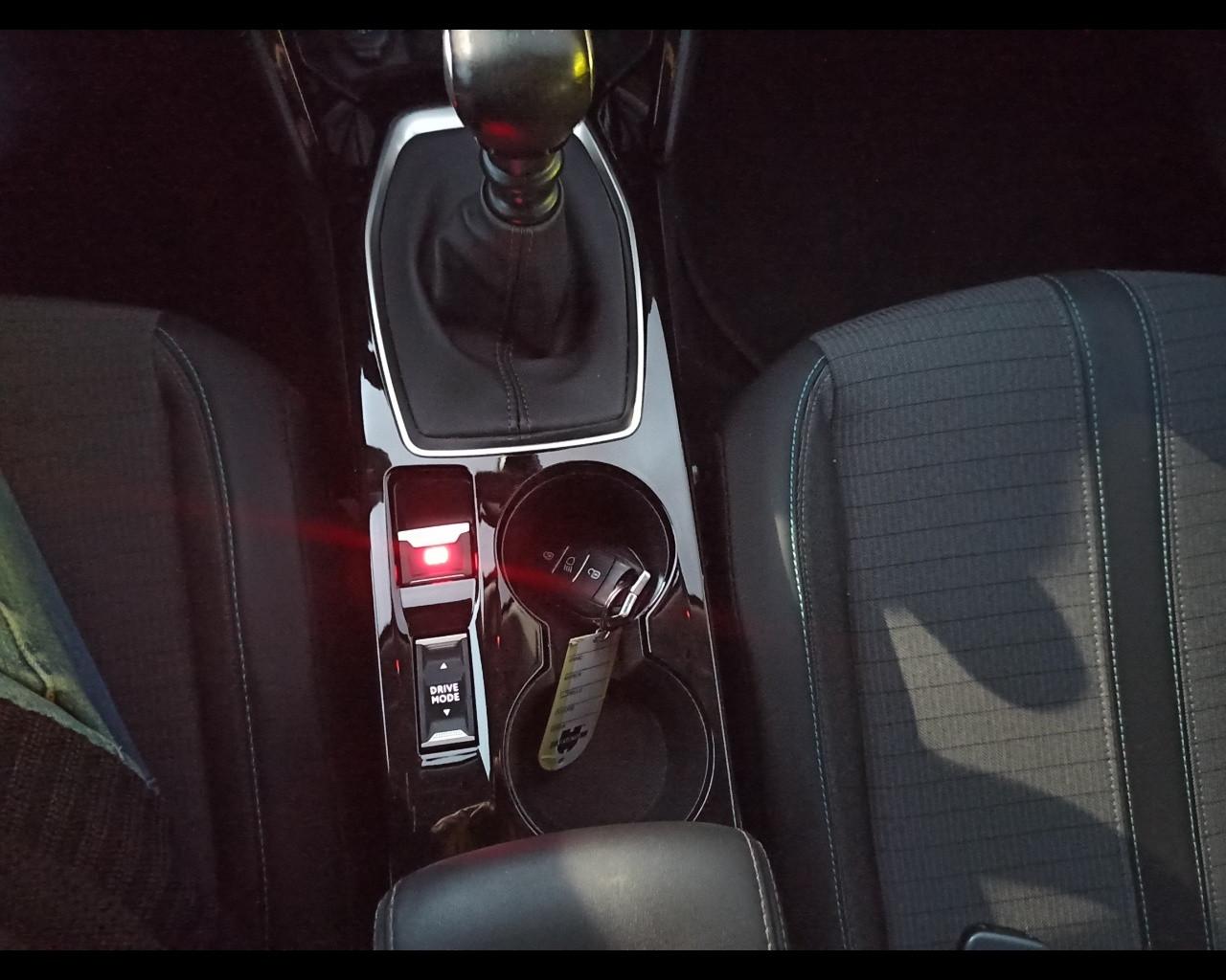 PEUGEOT 2008 2ª serie - 2008 PureTech 100 S&S Allure Pack