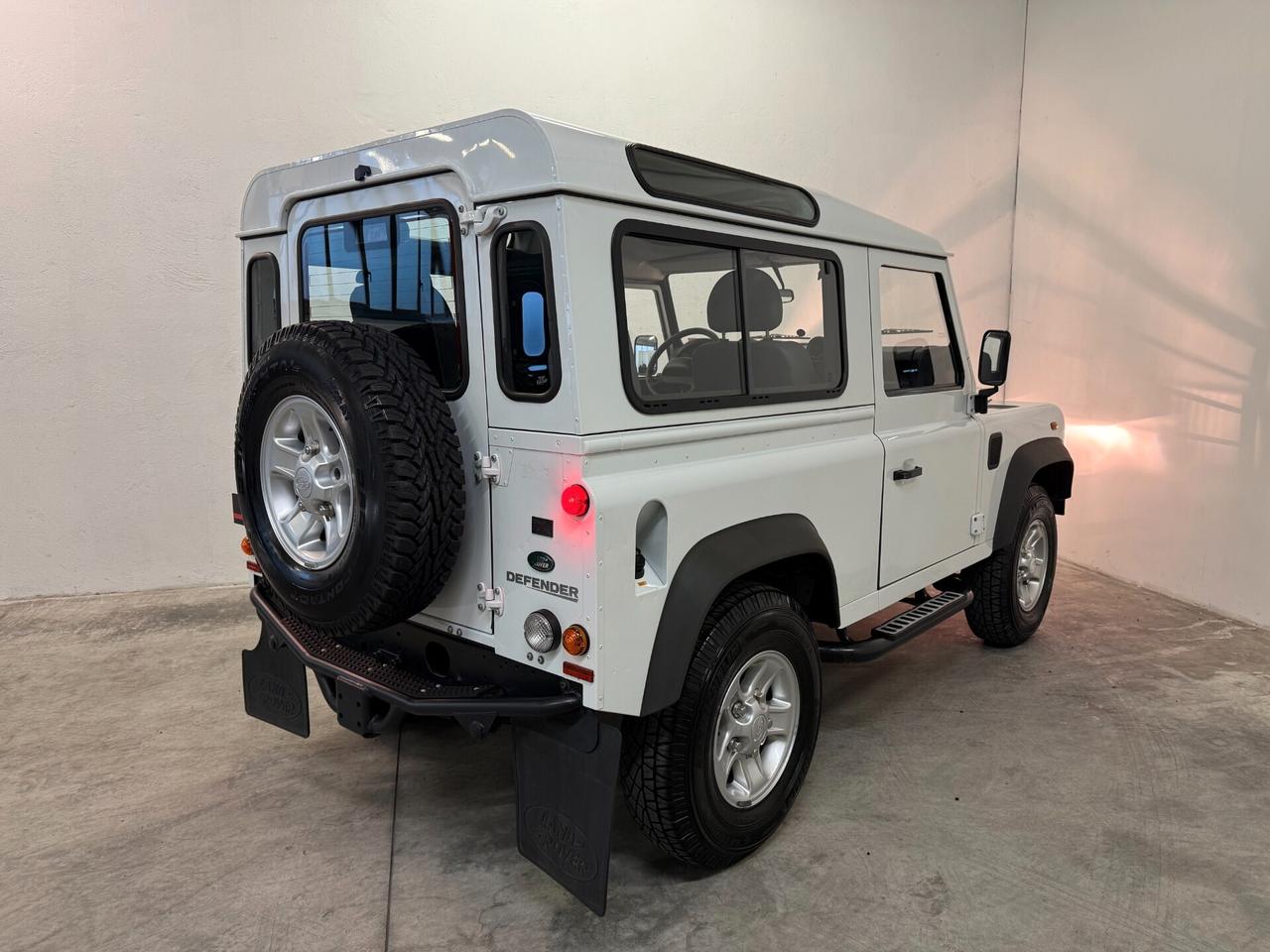 Land Rover Defender 90 2.4 Td SE SW 4 Posti Autocarro Tetto Apribile
