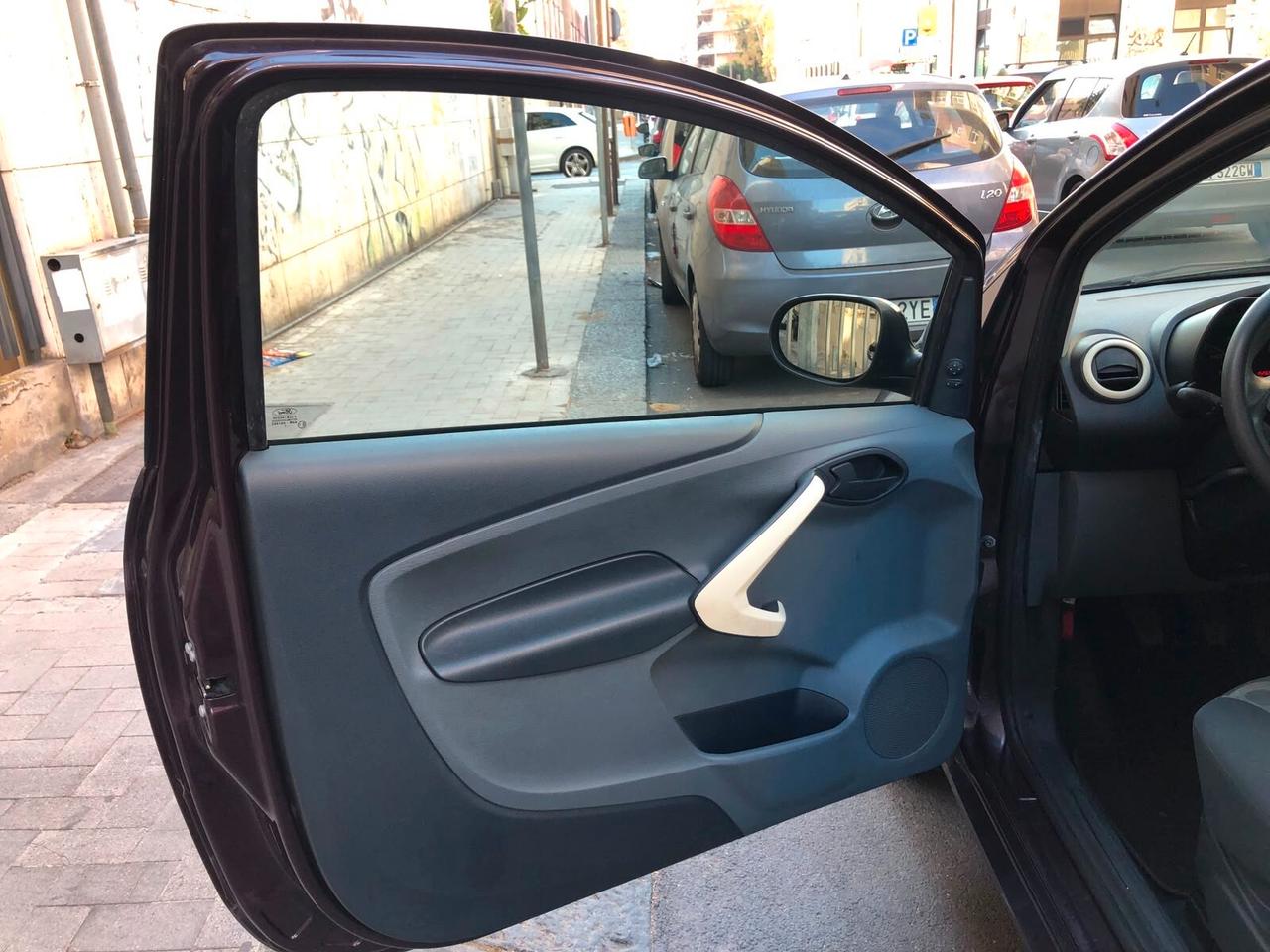 Ford Ka+ 1.3 TDCi 75 CV Diesel – NEOPATENTATI – 12 MESI GARANZIA