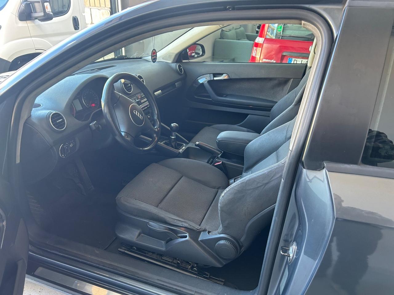 Audi A3 2.0 16V TDI Attraction