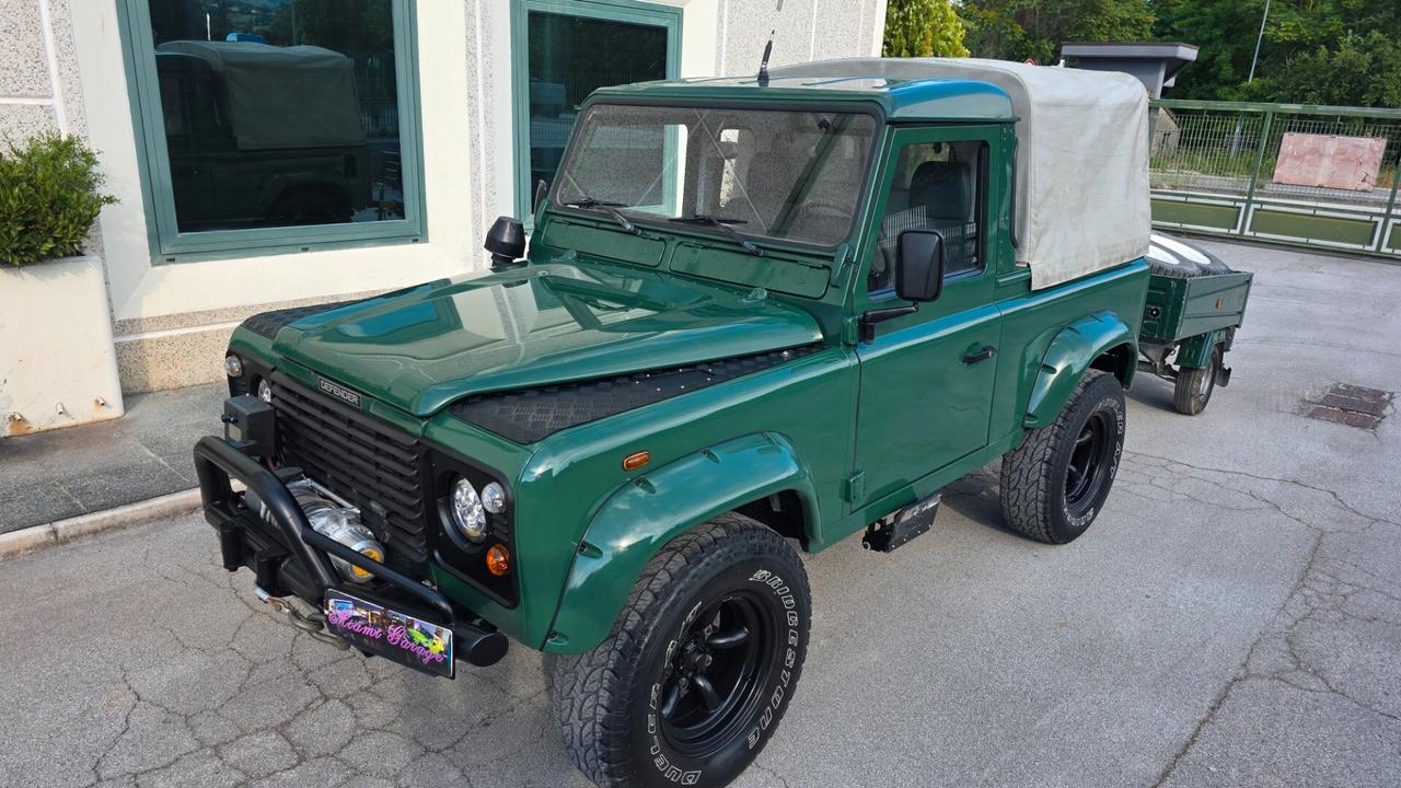 Land Rover Defender td5 pick up preparato omologato