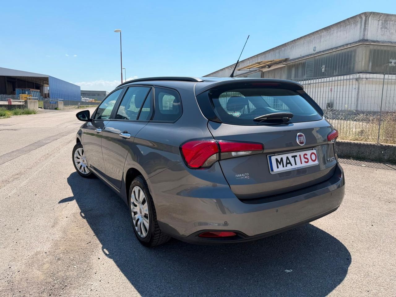 Fiat Tipo 1.4 SW Lounge con GARANZIA 12 m