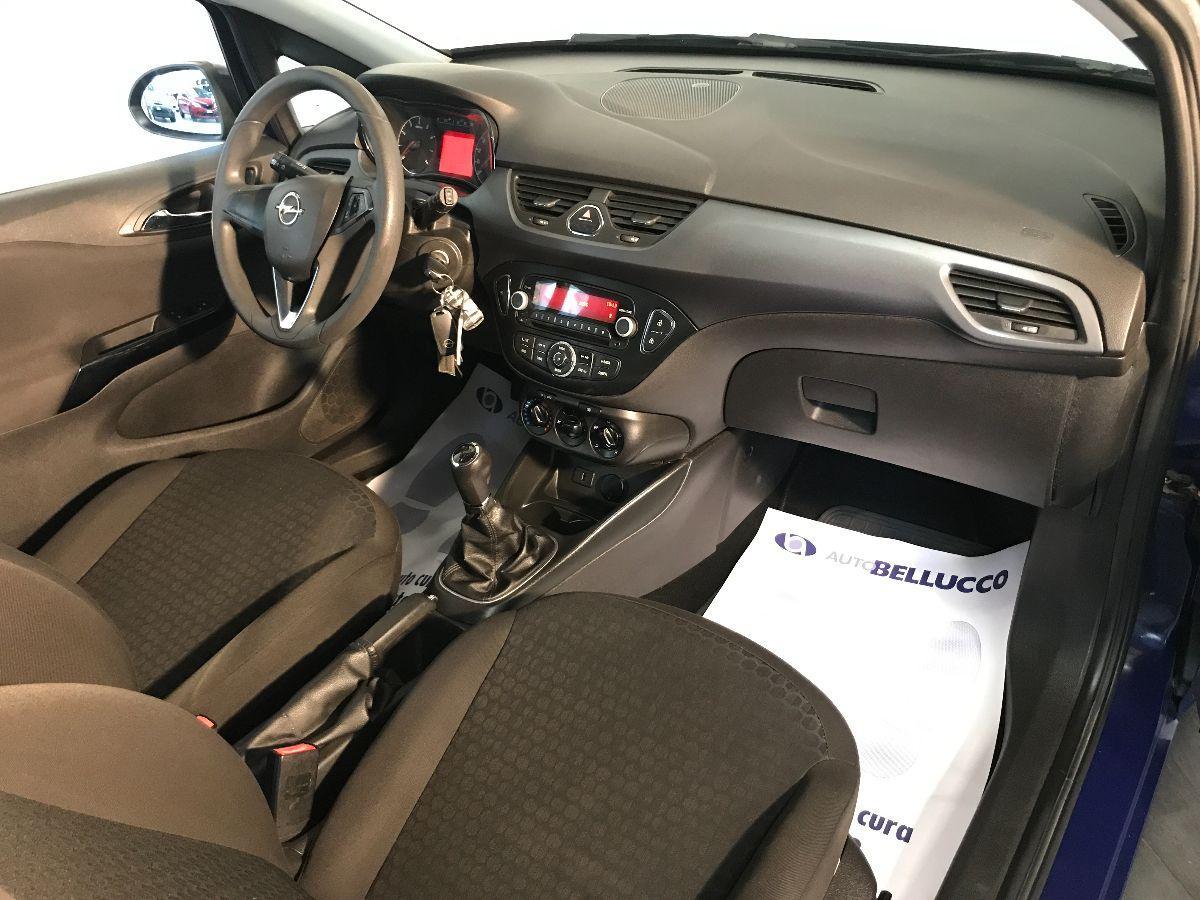 OPEL Corsa 1.2 Coupé