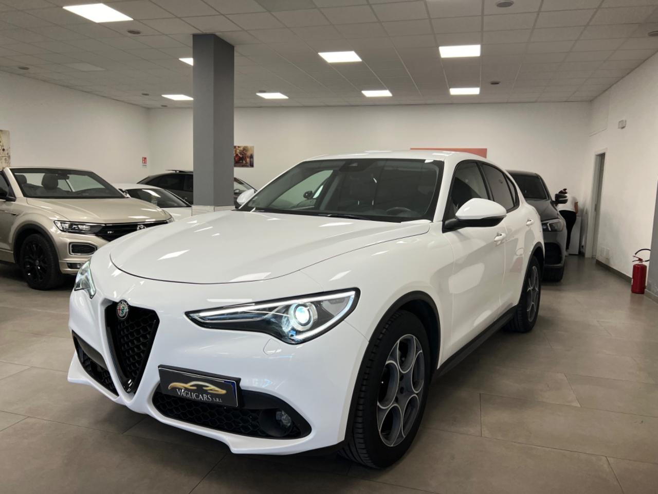 Alfa Romeo Stelvio 2.2 Turbodiesel 160 CV AT8 RWD Business