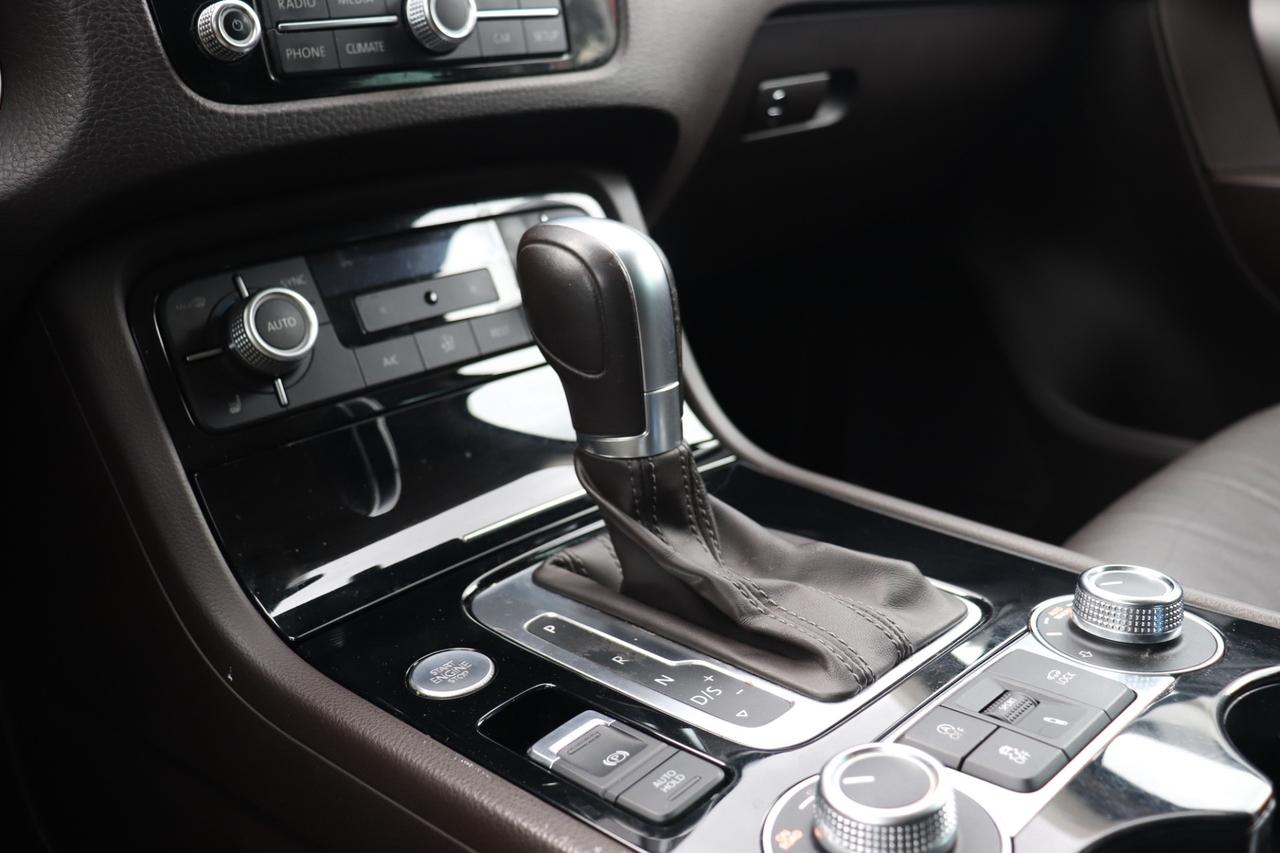 Volkswagen Touareg 3.0 TDI 204 CV tiptronic BlueMotion Techn. Executive