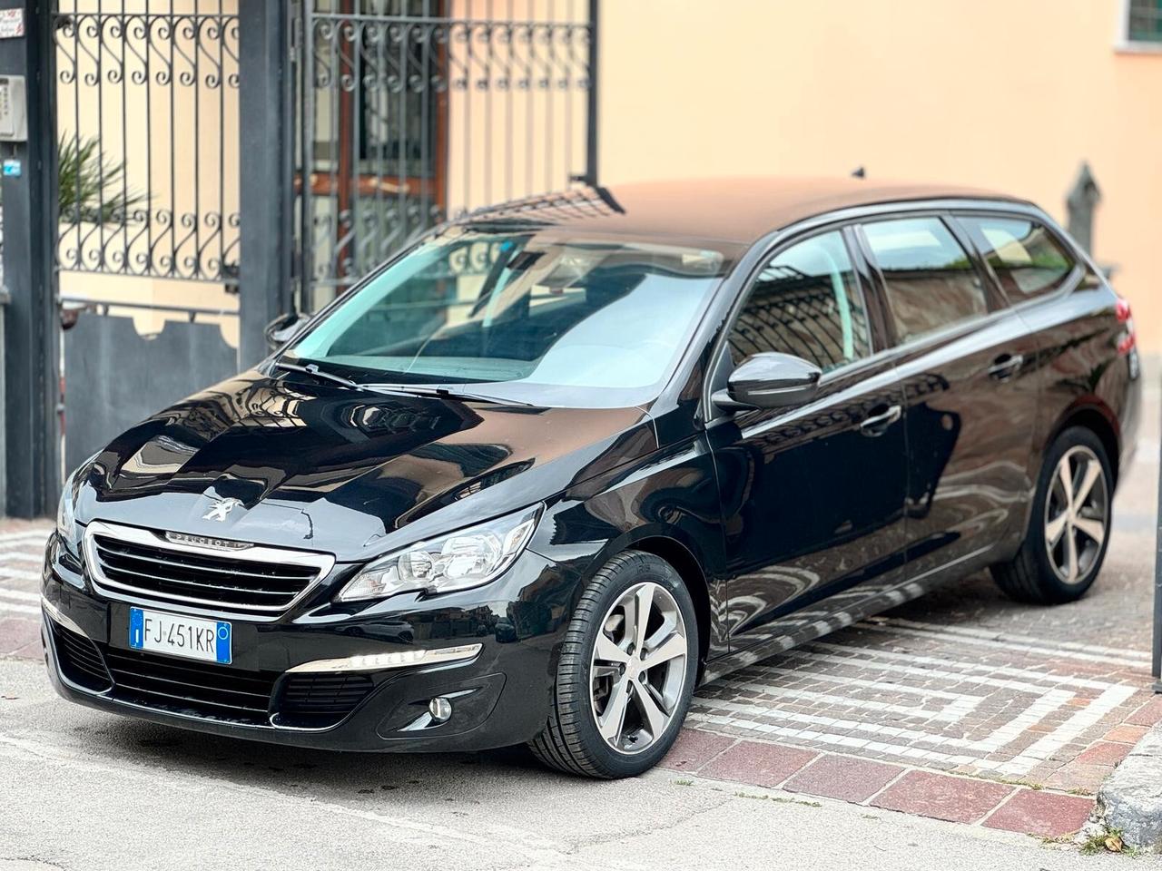 Peugeot 308 BlueHDi 120 S&S SW Allure