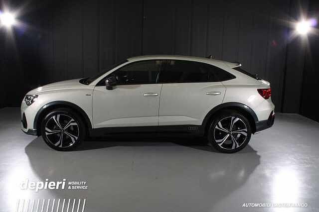 Audi Q3 Sportback 35 TDI quattro S tronic edition One Sline