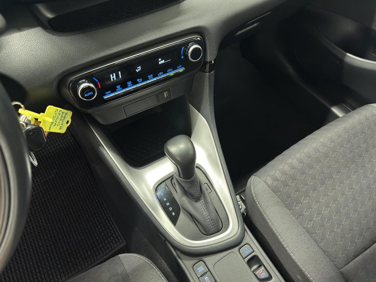 Toyota Yaris 1.5h Active