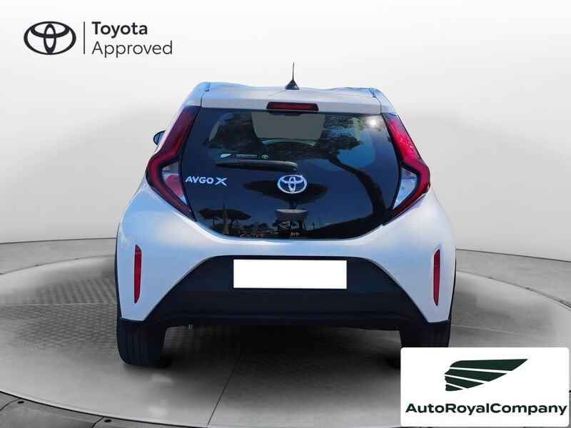 Toyota Aygo X 1.0B (72 CV) Active
