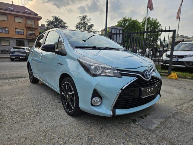 TOYOTA Yaris 1.5 Hybrid 5 porte by Glamour