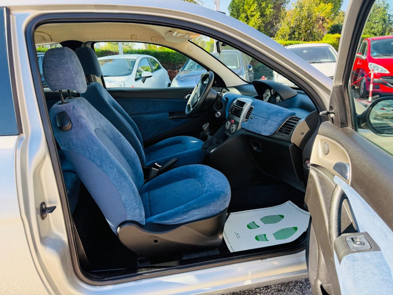 Lancia Ypsilon 1.2 8v Argento
