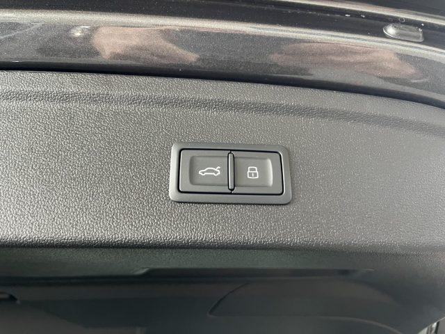 AUDI A3 SPB 35TFSI Stronic S line 18 Sline/LED Matrix/"26