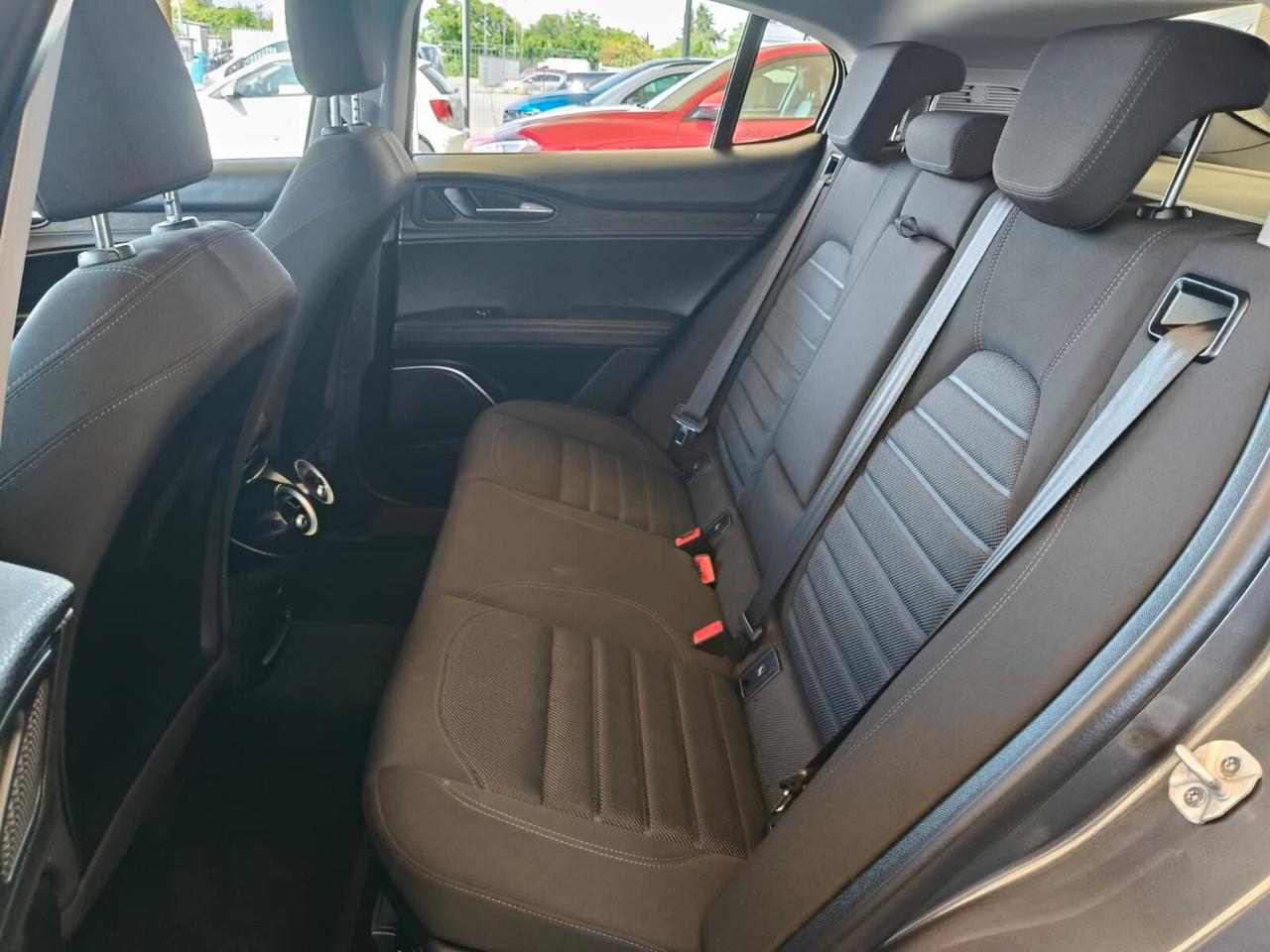 Alfa Romeo Stelvio N1 2.2 Turbodiesel 190 CV AT8 RWD Business