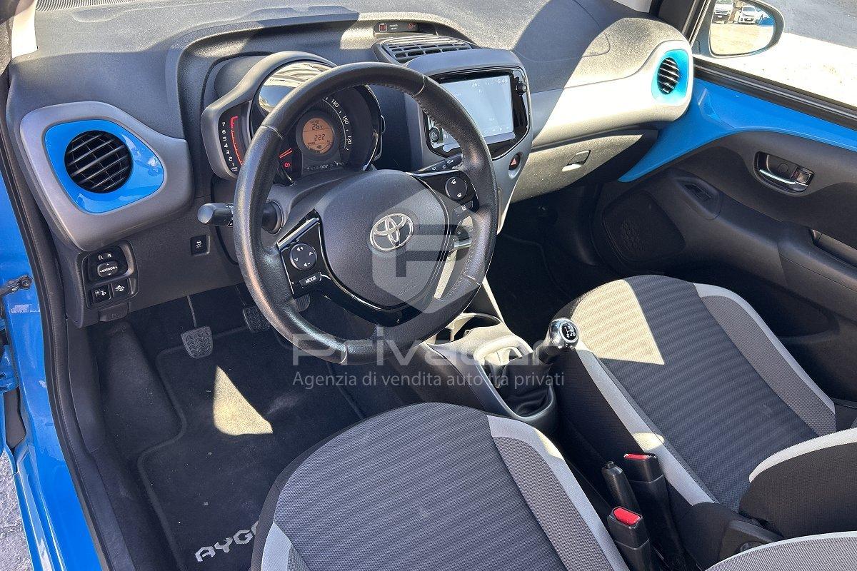 TOYOTA Aygo 1.0 VVT-i 72 CV 5 porte x-trend