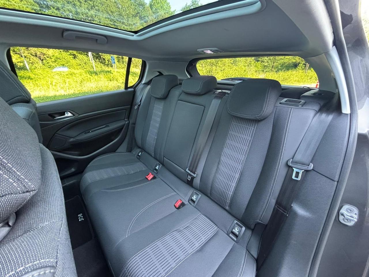 Peugeot 308 PureTech Turbo 130 S&S Allure”TETTO”