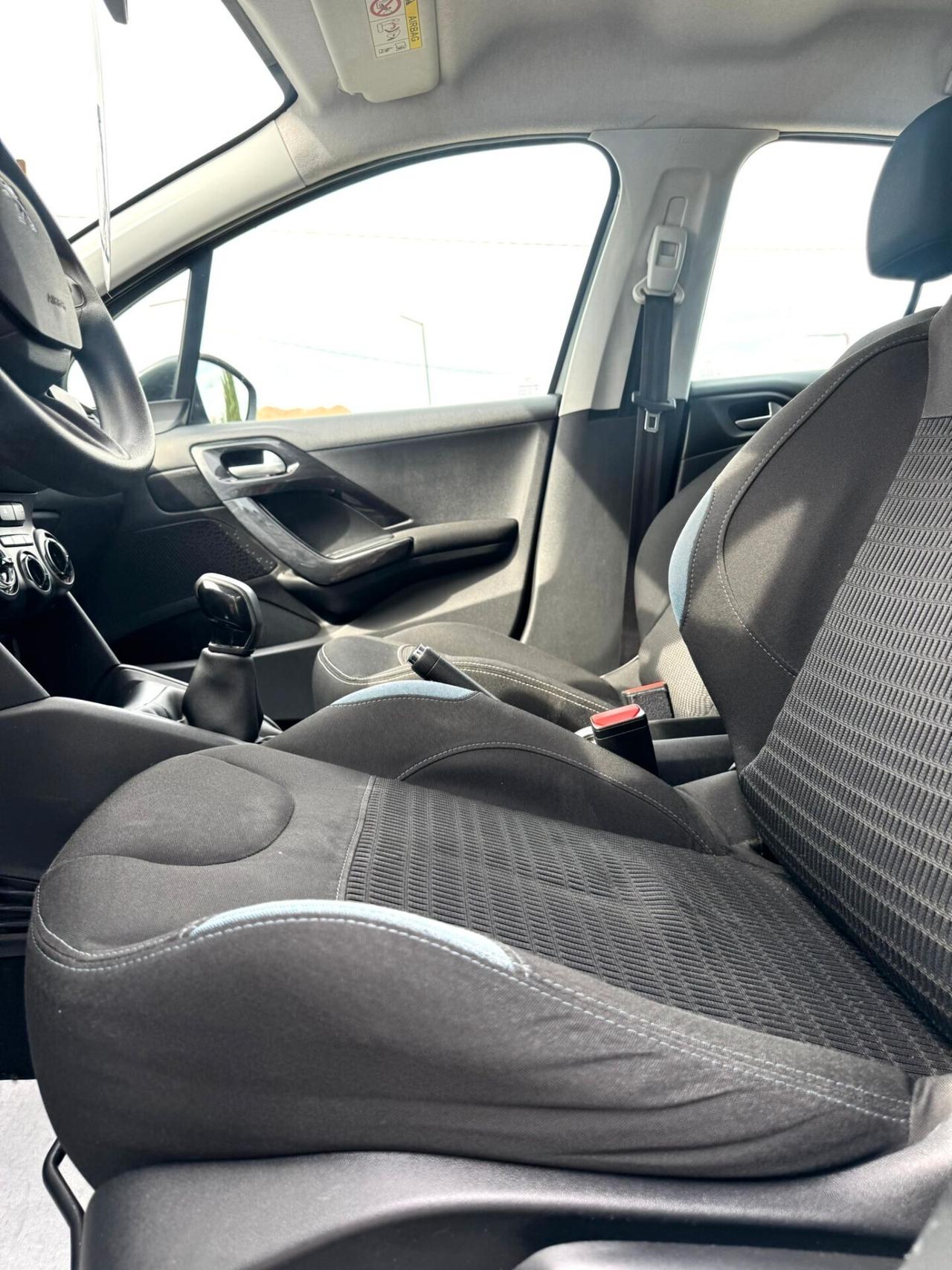 Peugeot 208 PureTech 82 5 porte Access - OK NEOPATENTATO