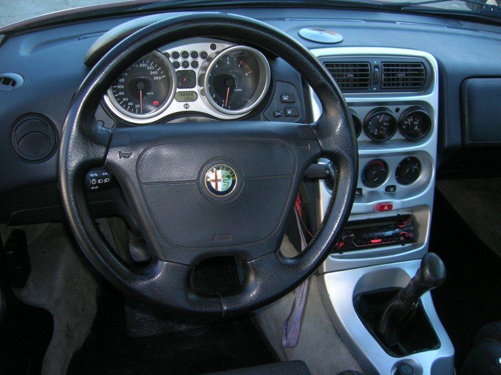 Alfa Romeo GTV 2.0i 16V Twin Spark cat L STORICA 30 ANNI