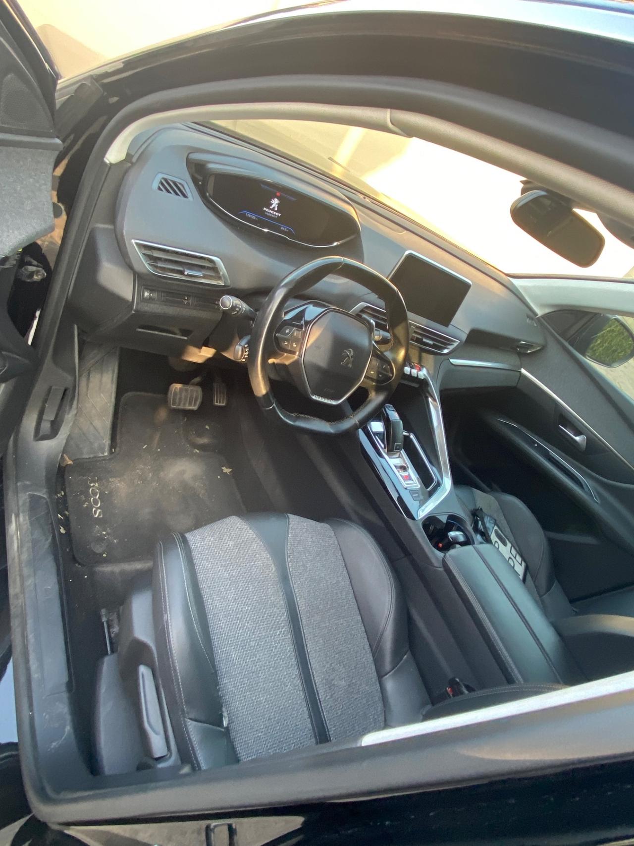 Peugeot 3008 BlueHDi 130 S&S Allure