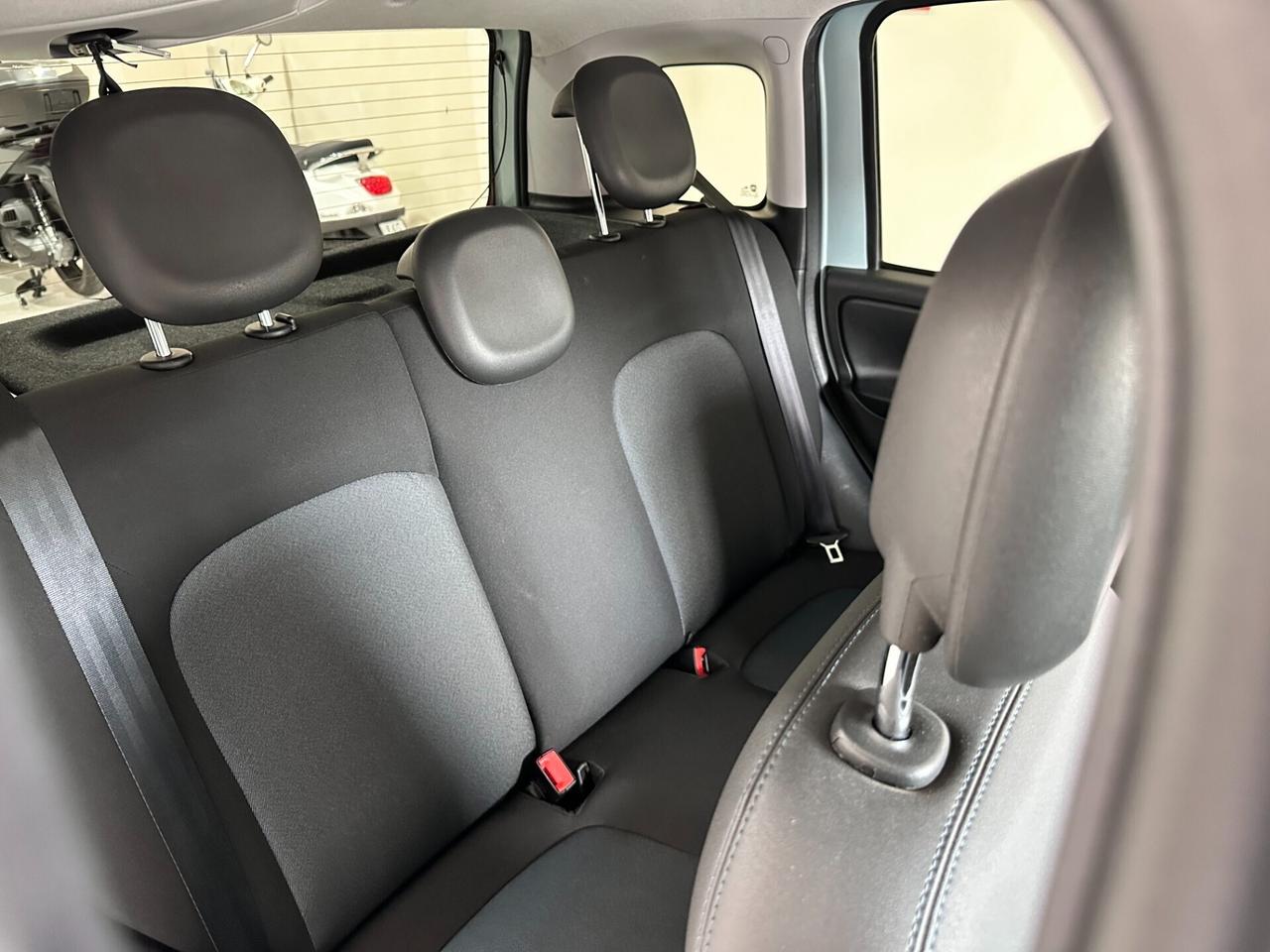 Fiat Panda 1.0 Hybrid City Cross FULL - UNICO PROP