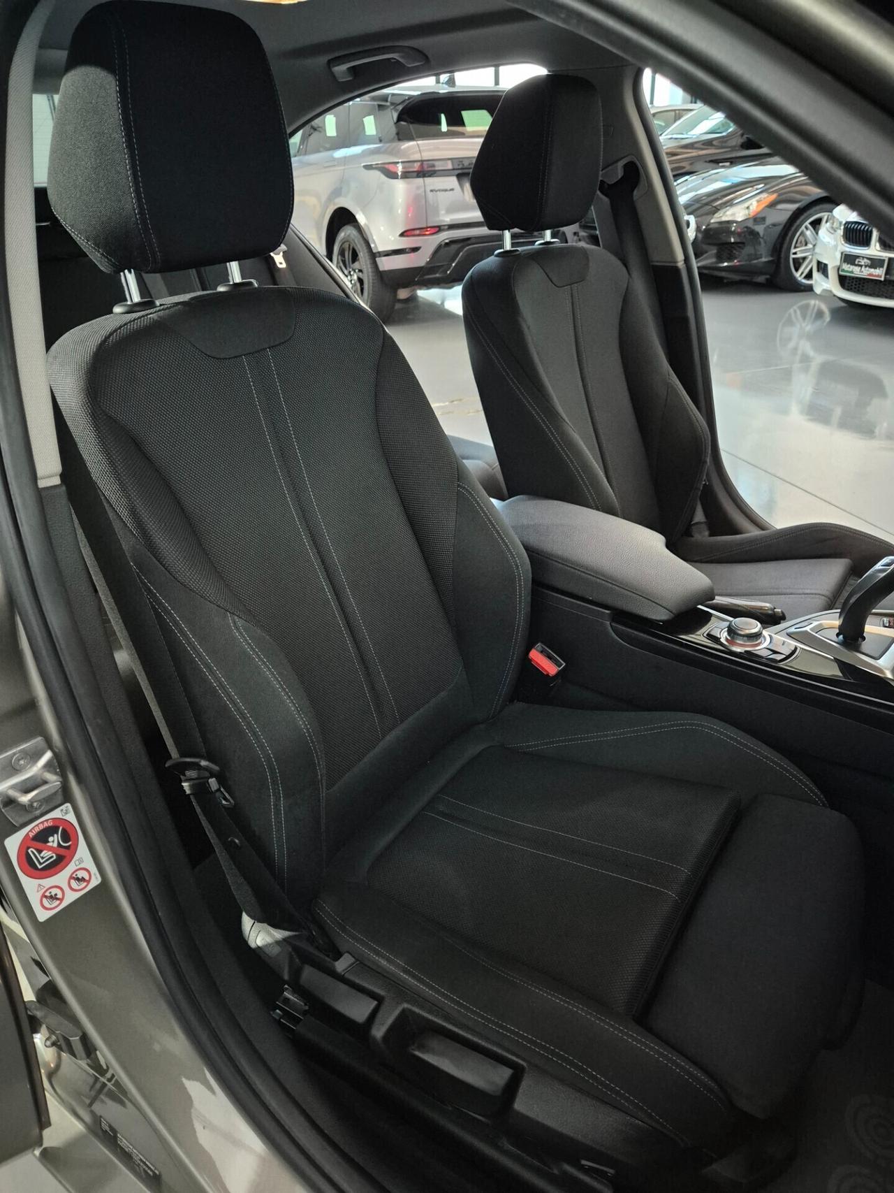 BMW 330e iPerformance Plug-in Hybrid Finanziabile Garanzi