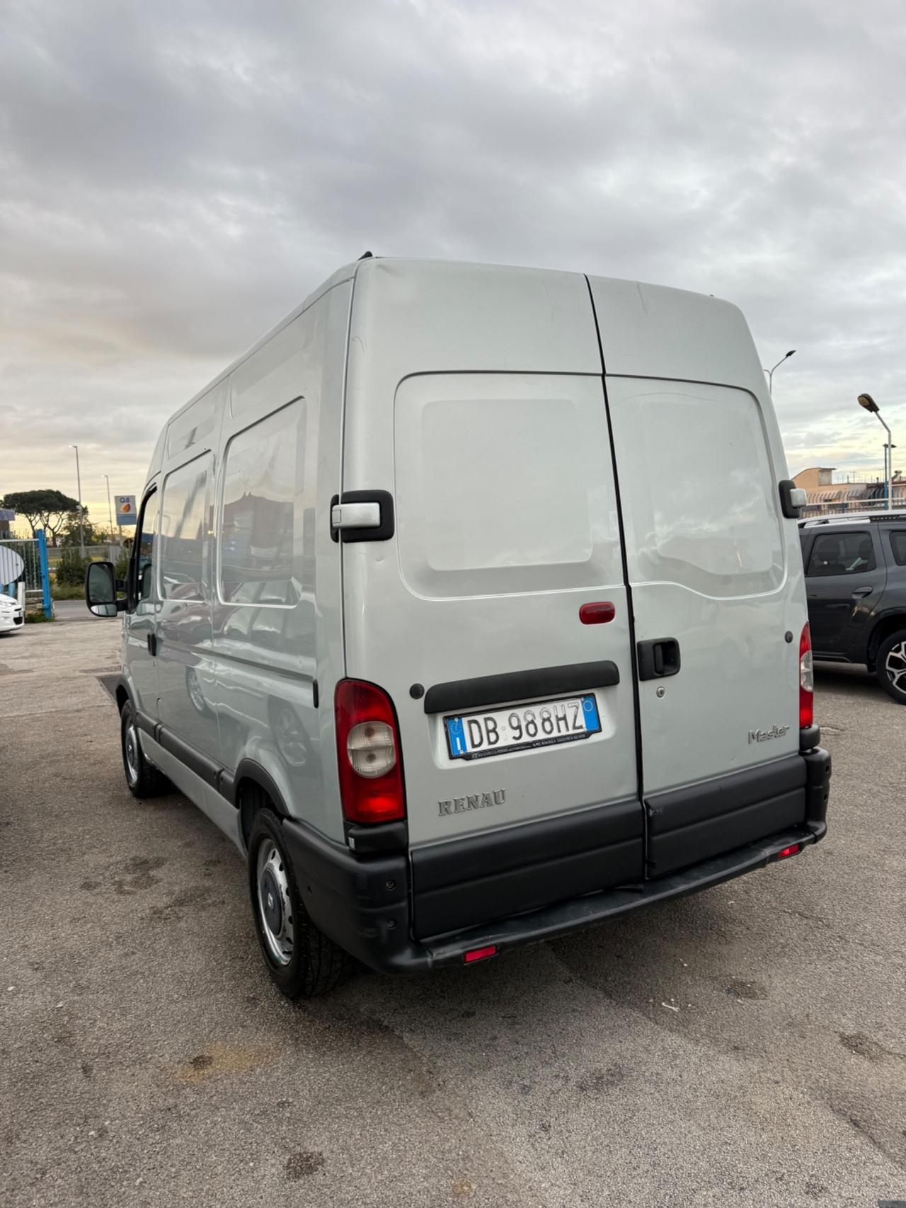 Renault Master T33/100 2.5 dCi PC-TN FurgoneGeneriq