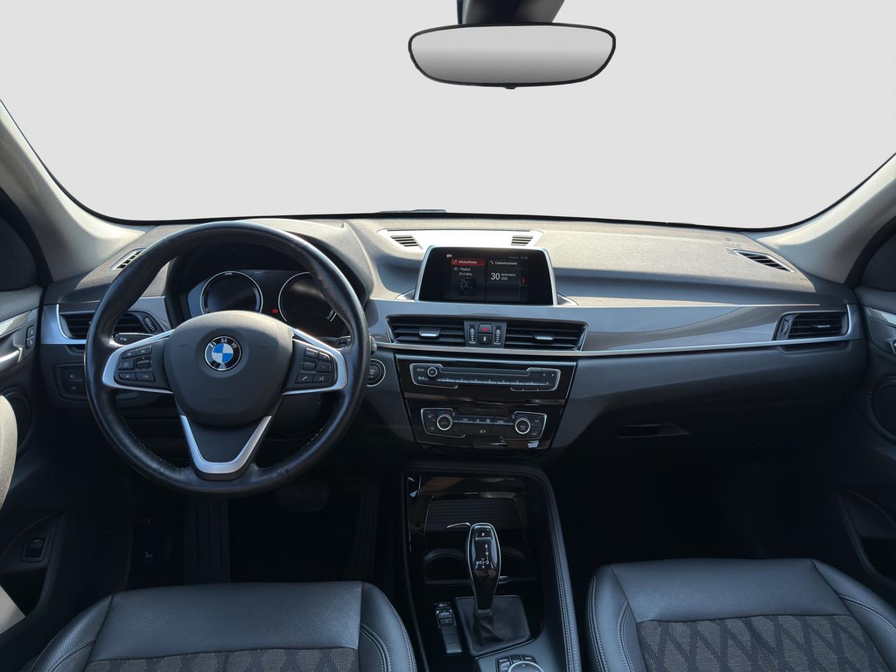 BMW X1 (F48) X1 sDrive18i xLine