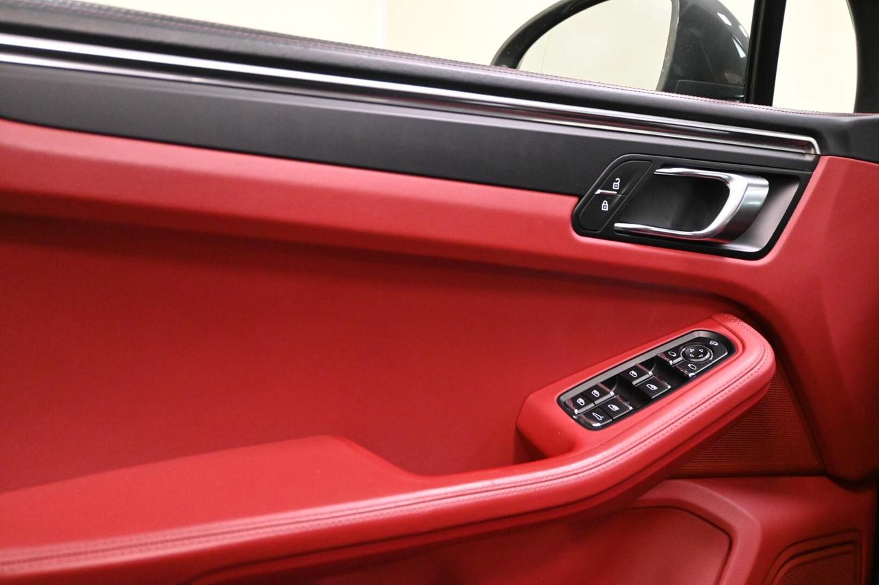 PORSCHE Macan 1ªs. '13-'25 Macan 2.0 T