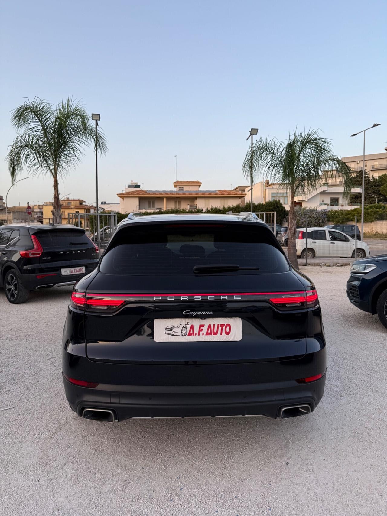 Porsche Cayenne 3.0 V6