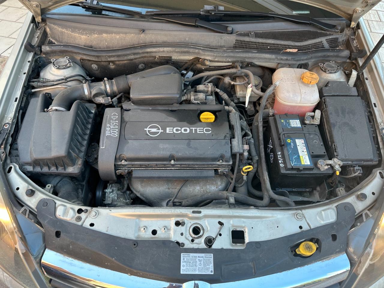 Opel Astra 1.6 16V Twinport Station Wagon Cosmo