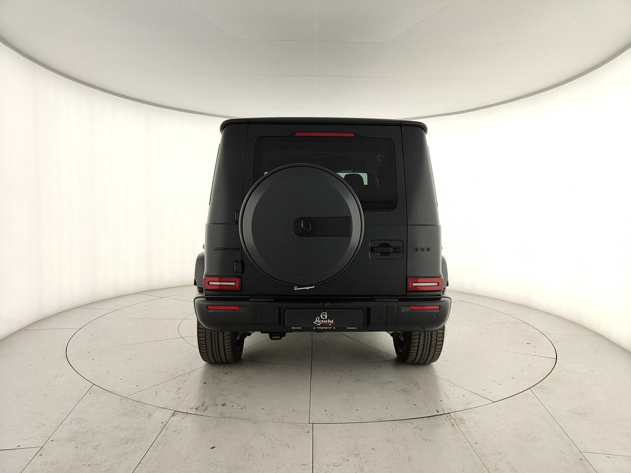 Mercedes-Benz G AMG 63 585cv auto