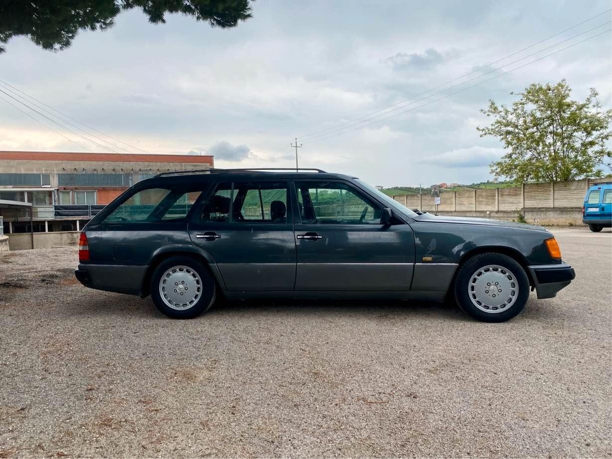 Mercedes-benz 200 W124