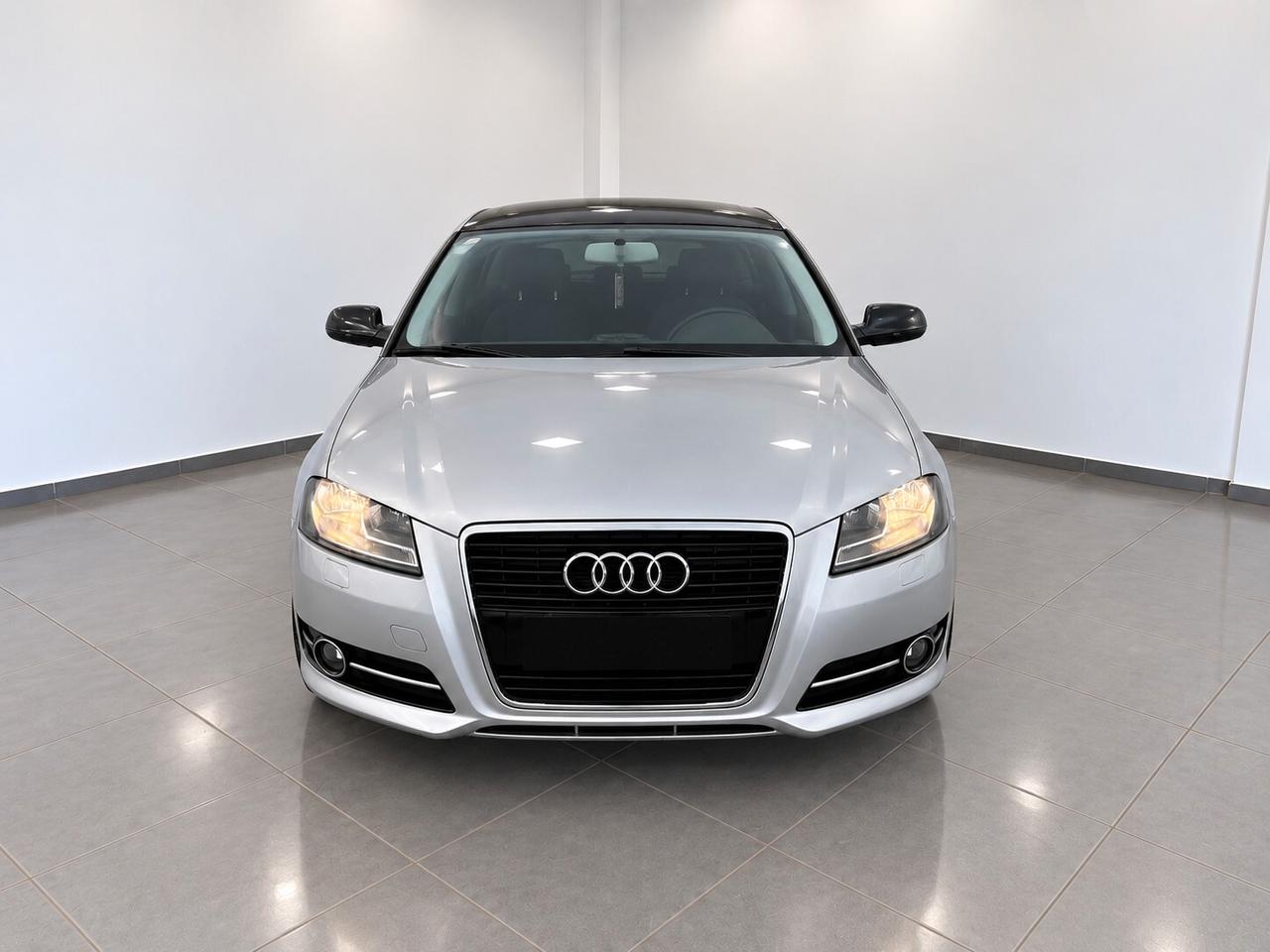 Audi A3 SPB 1.6 TDI 105 CV CR Ambition