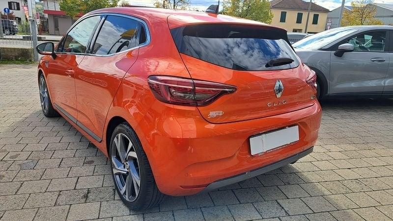 Renault Clio 1.6 E-Tech hybrid R.S. Line 140cv auto