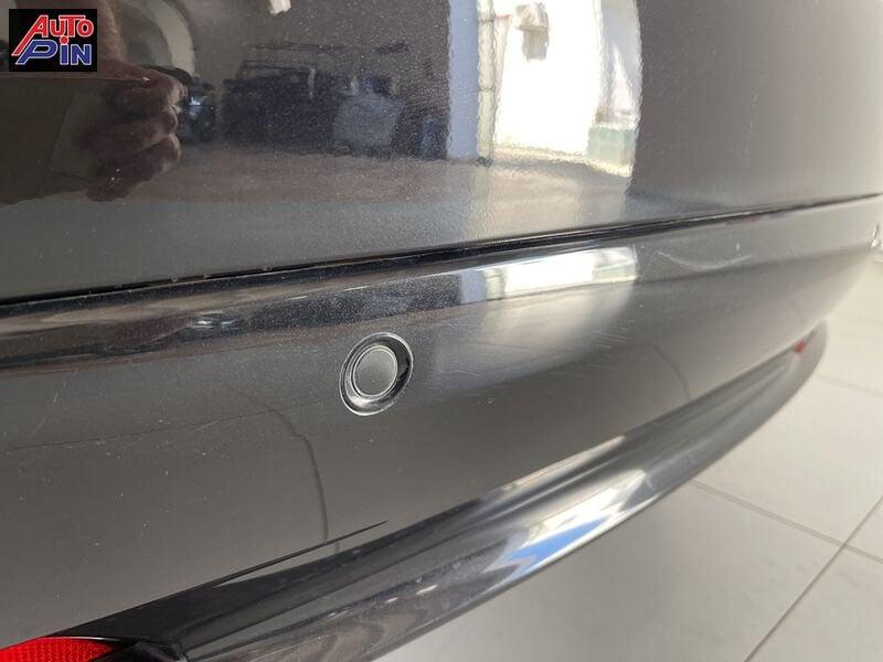 Lancia Ypsilon 1.0 FireFly 5 porte S&S Hybrid Gold *Display*
