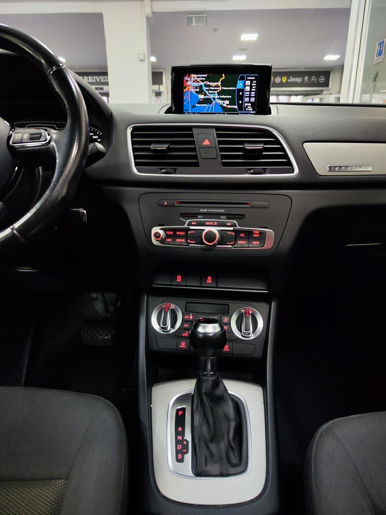 Audi Q3 2.0 TDI 140 CV quattro S tronic Design Tetto
