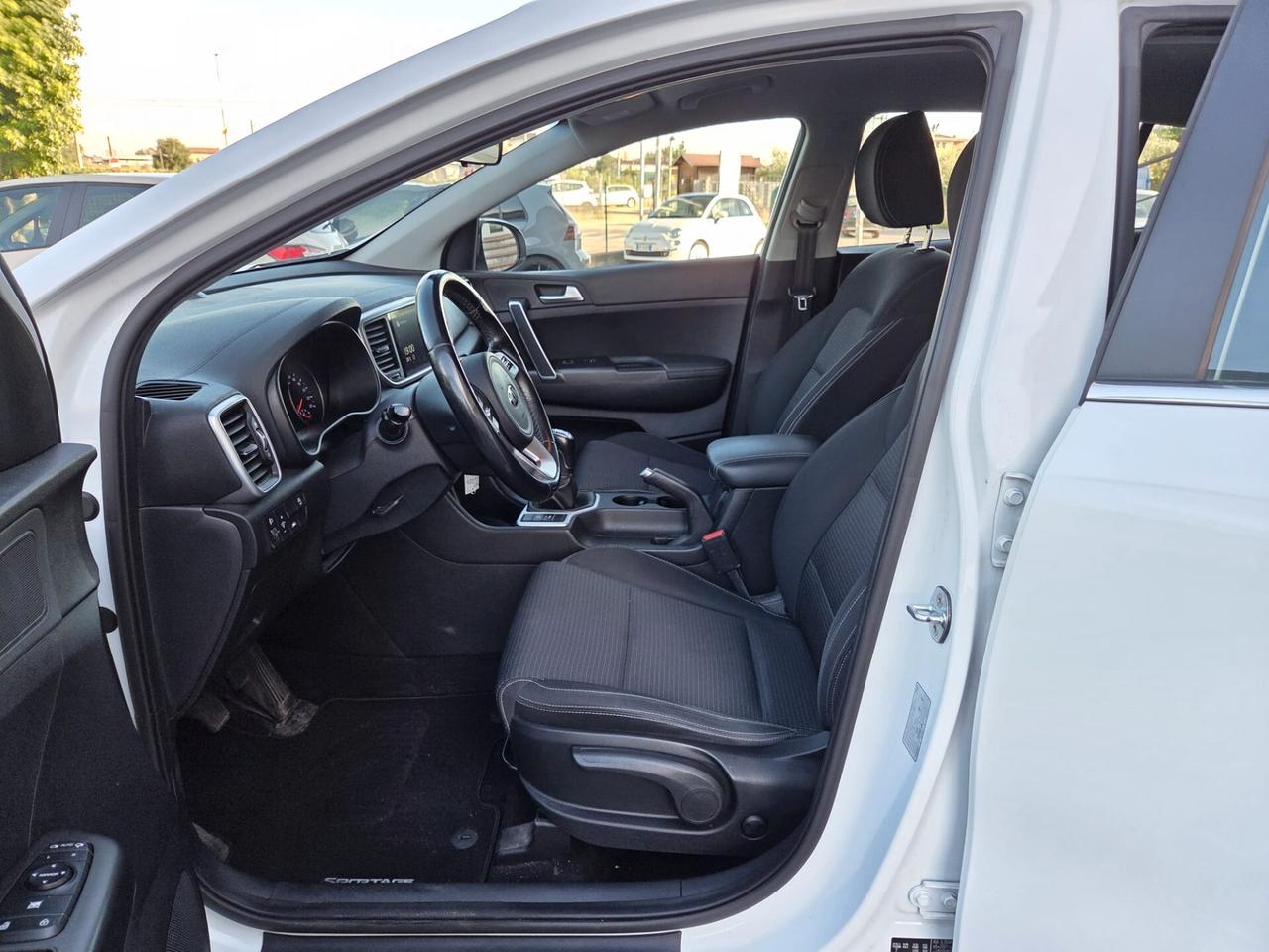 Kia Sportage 1.6 CRDI 136 CV 2WD Mild Hybrid Black Edition
