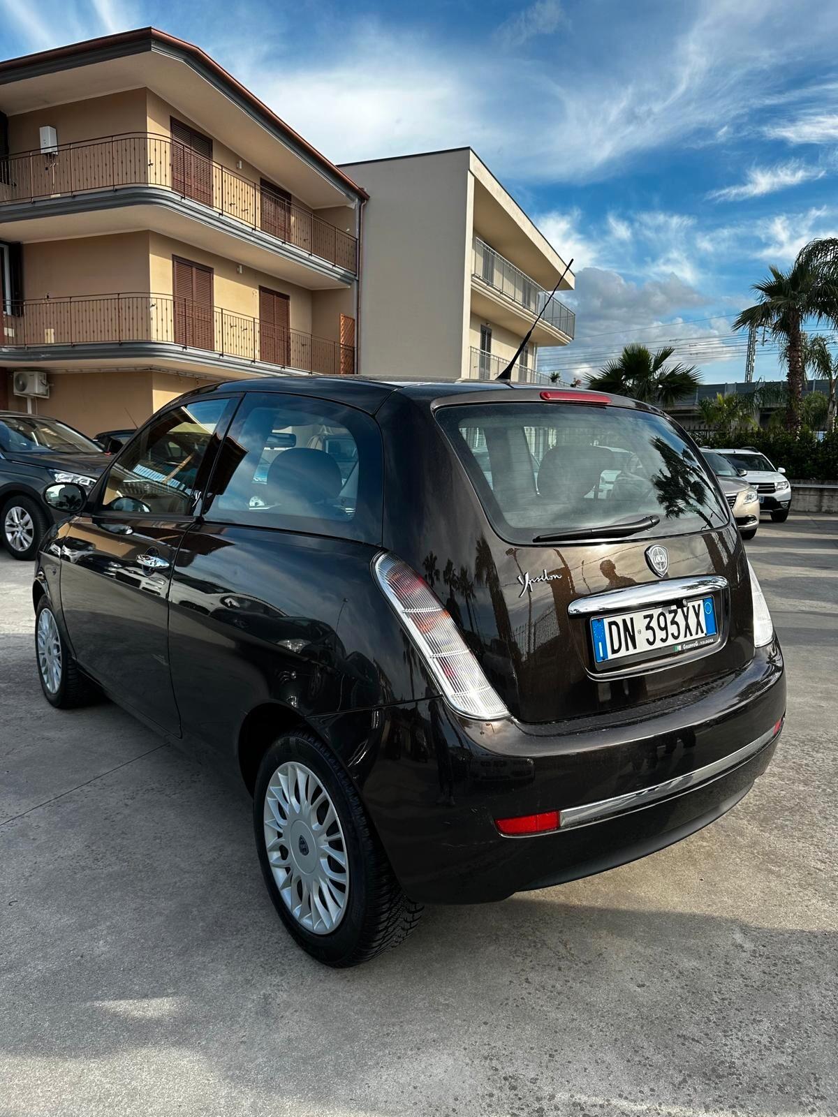 Lancia Ypsilon 1.2 Platino