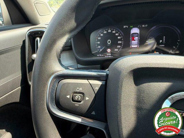 VOLVO XC40 T5 Recharge Plug-in Hybrid Inscription