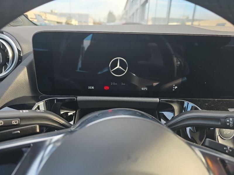 Mercedes-Benz EQA 250+ AMG Line Advanced