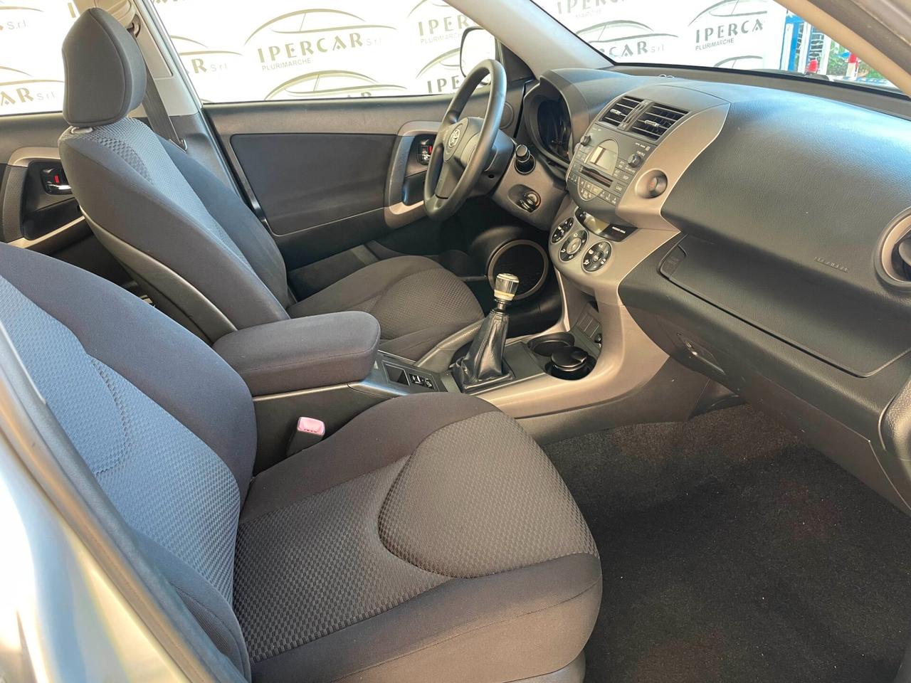 Toyota RAV 4 RAV4 2.2 D-4D 136 CV Sol