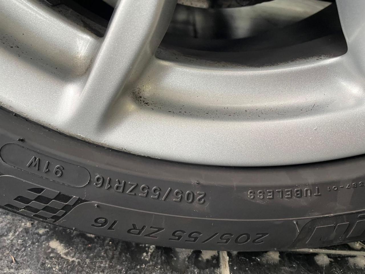 BMW Serie 1 Advantage F40